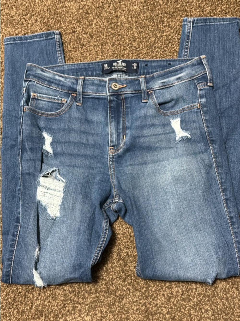 Hollister Women's Light Blue Distressed Skinny Jeans